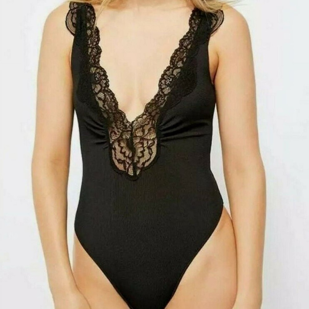 Forever 21 Black Lace Plunge Ribbed Bodysuit – Sleeveless Deep V Thong Snap